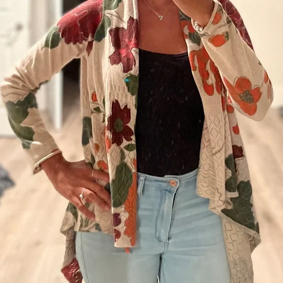 Cardigan - Picture 1 of 4